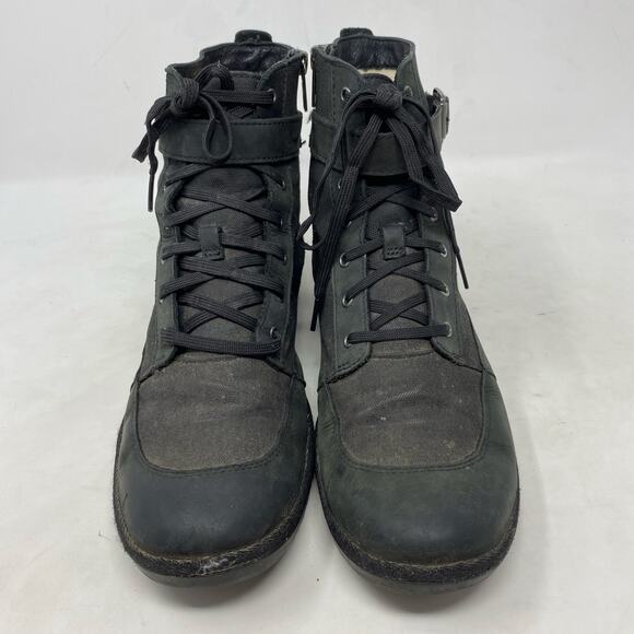 UGG Tulane Black Lace-up Waterproof Leather Womens Size 8.5 - Picture 3 of 8